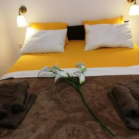 Apartment Totani Lux Peraía