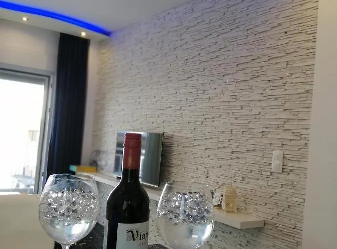 Διαμέρισμα Totani Lux Περαία