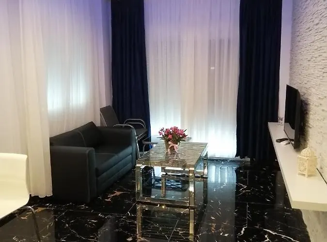 Totani Lux * Peraía